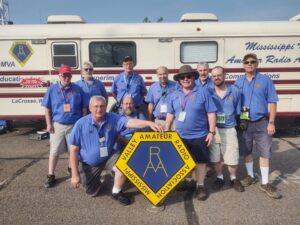 Dayton Hamvention 2023 group photo